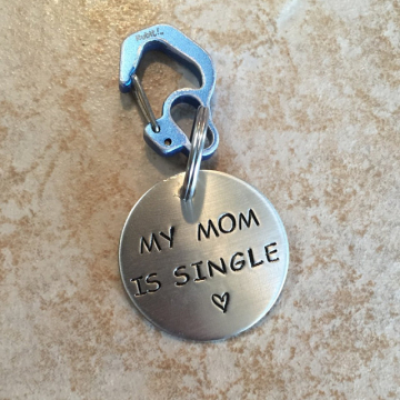 critter bling my mom is single tag